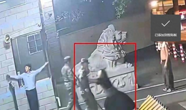开云app官网下载-四川武警营门推哨兵后续：大家都搞错了罪名，她面临的不是袭警罪