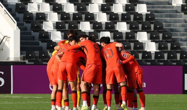 开云app官网下载-直播吧：巴林裁判将主哨U23亚洲杯中国vs乌兹别克斯坦八强战