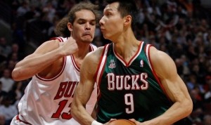 杨毅：易建联身体素质好&amp;投篮准&amp;爆发力够 但他成为不了马尔卡宁